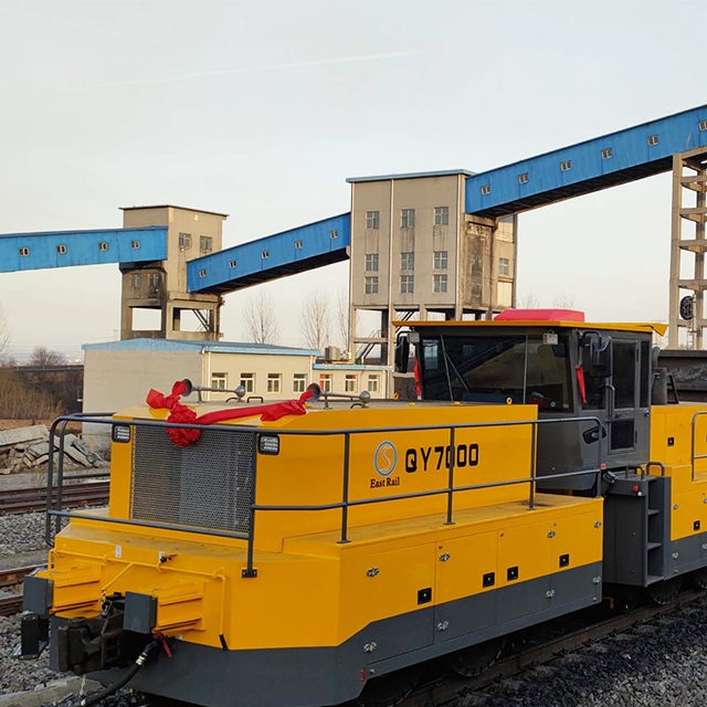 Trator ferroviário rodoviário de elevação hidráulica diesel para via rodoviária